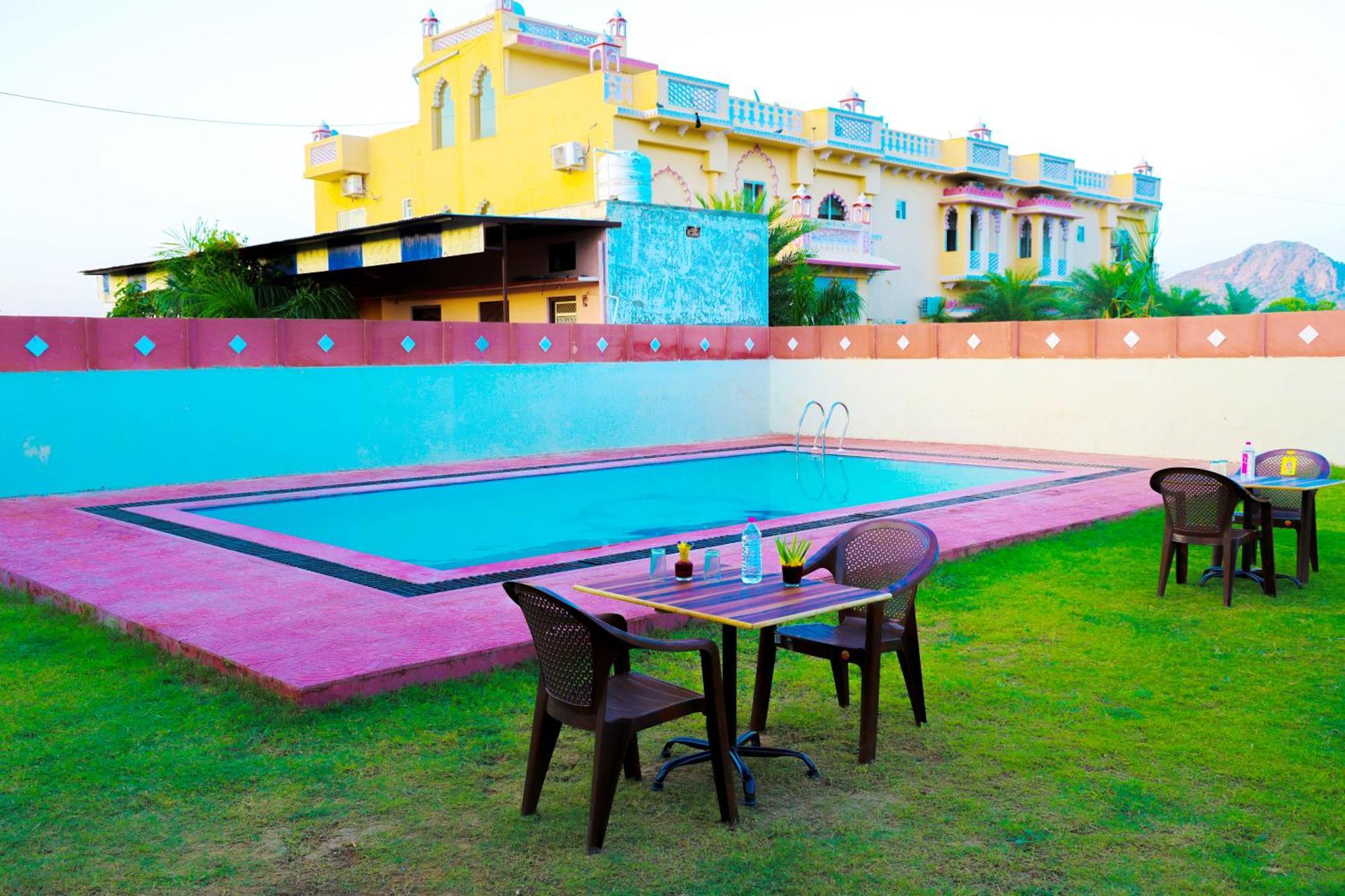 Hotel Mewad Haveli Пушкар Экстерьер фото