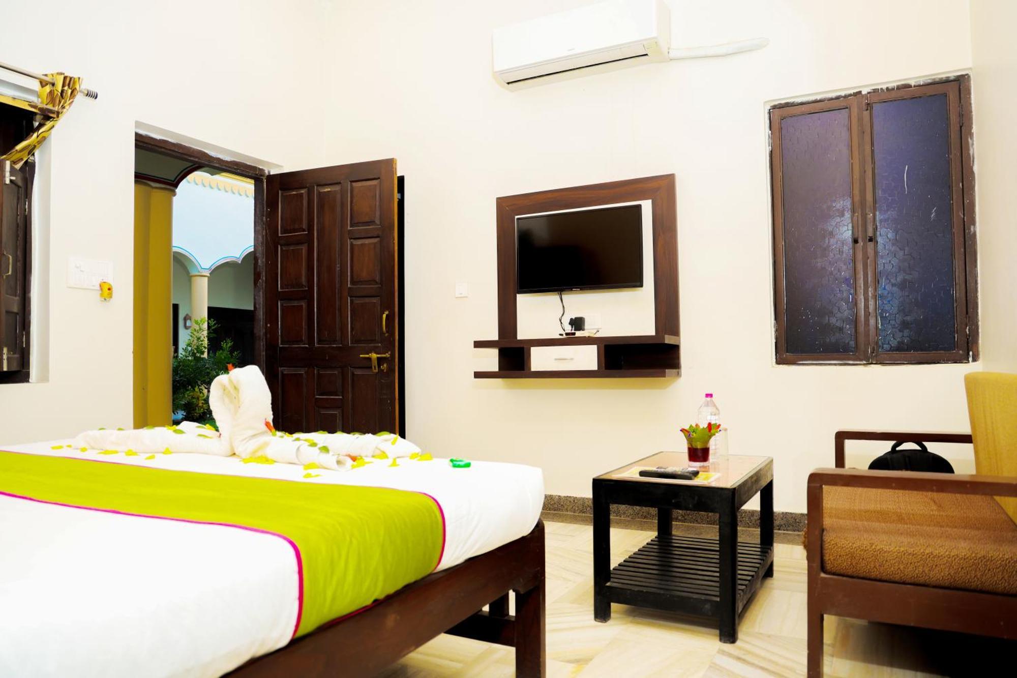 Hotel Mewad Haveli Пушкар Экстерьер фото