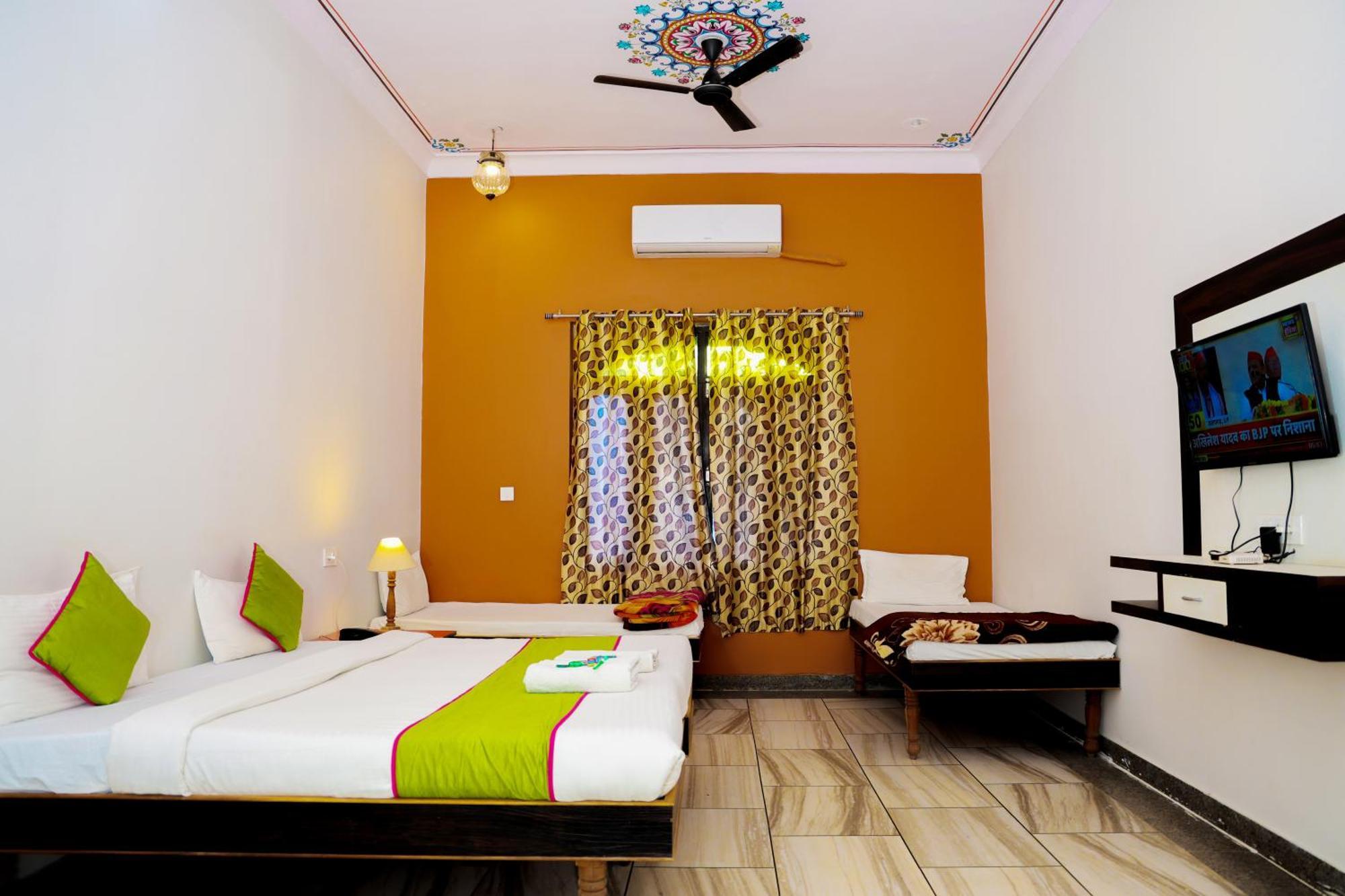 Hotel Mewad Haveli Пушкар Экстерьер фото
