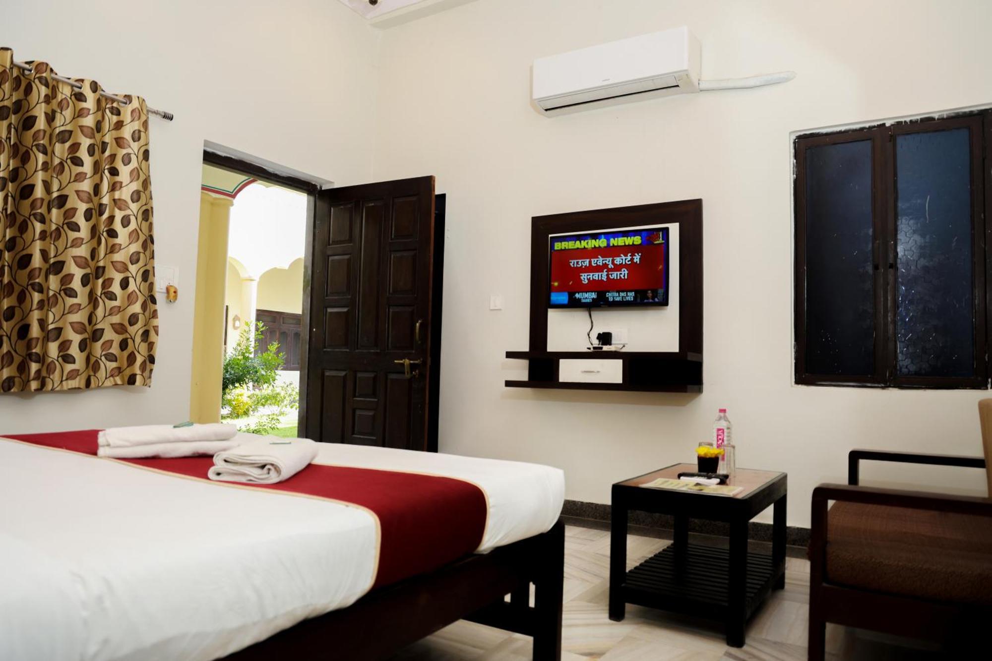 Hotel Mewad Haveli Пушкар Экстерьер фото