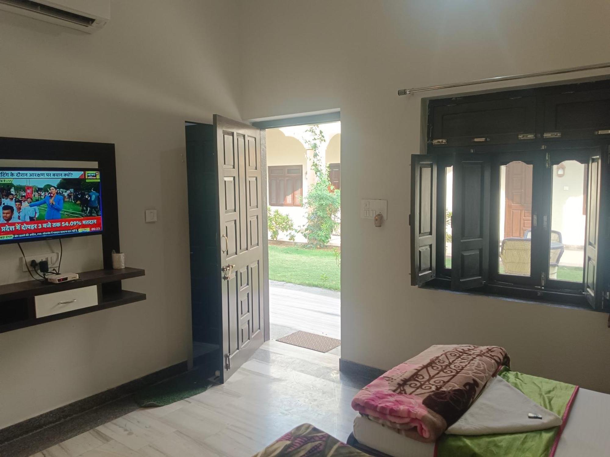 Hotel Mewad Haveli Пушкар Экстерьер фото