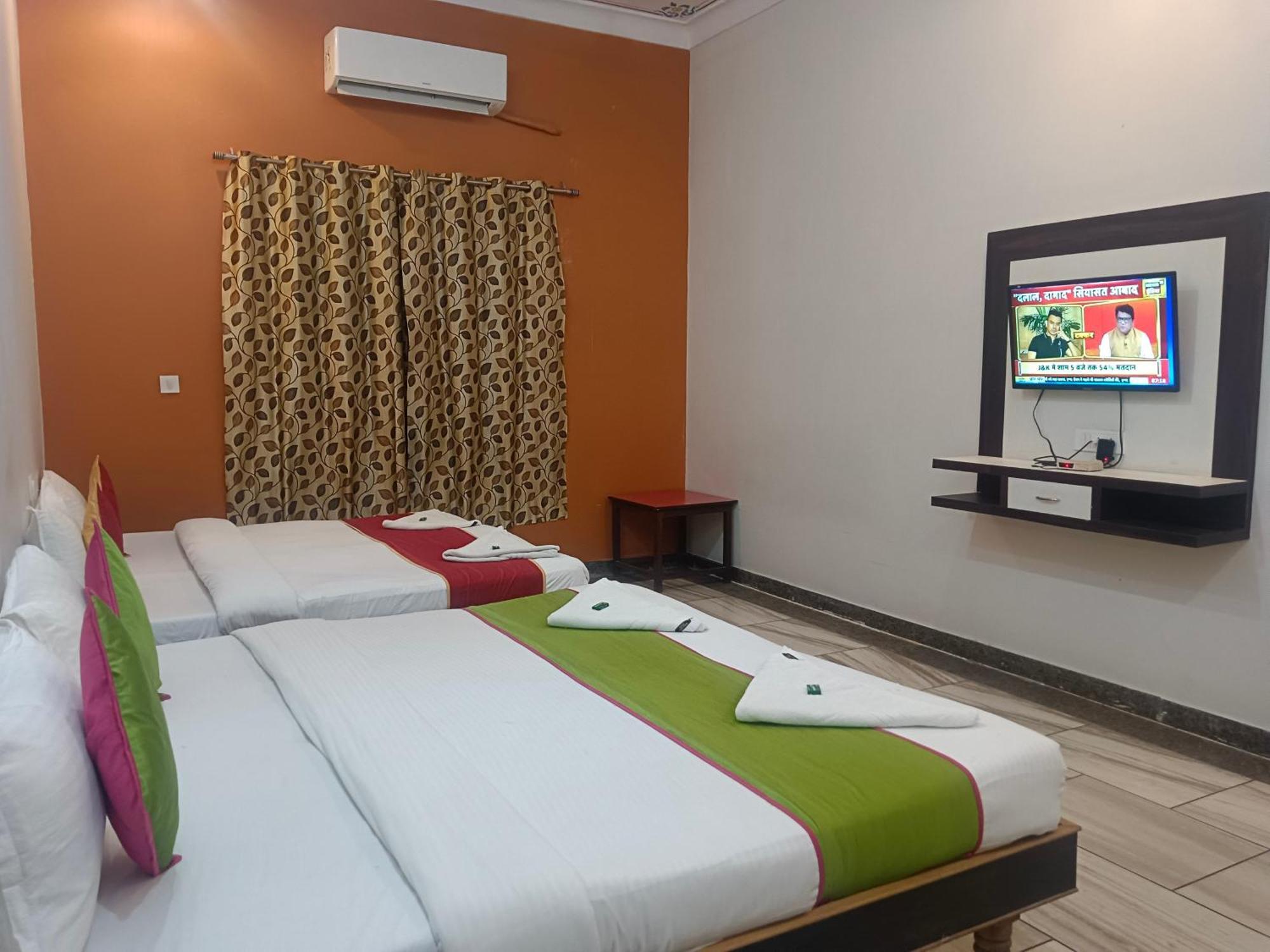 Hotel Mewad Haveli Пушкар Экстерьер фото